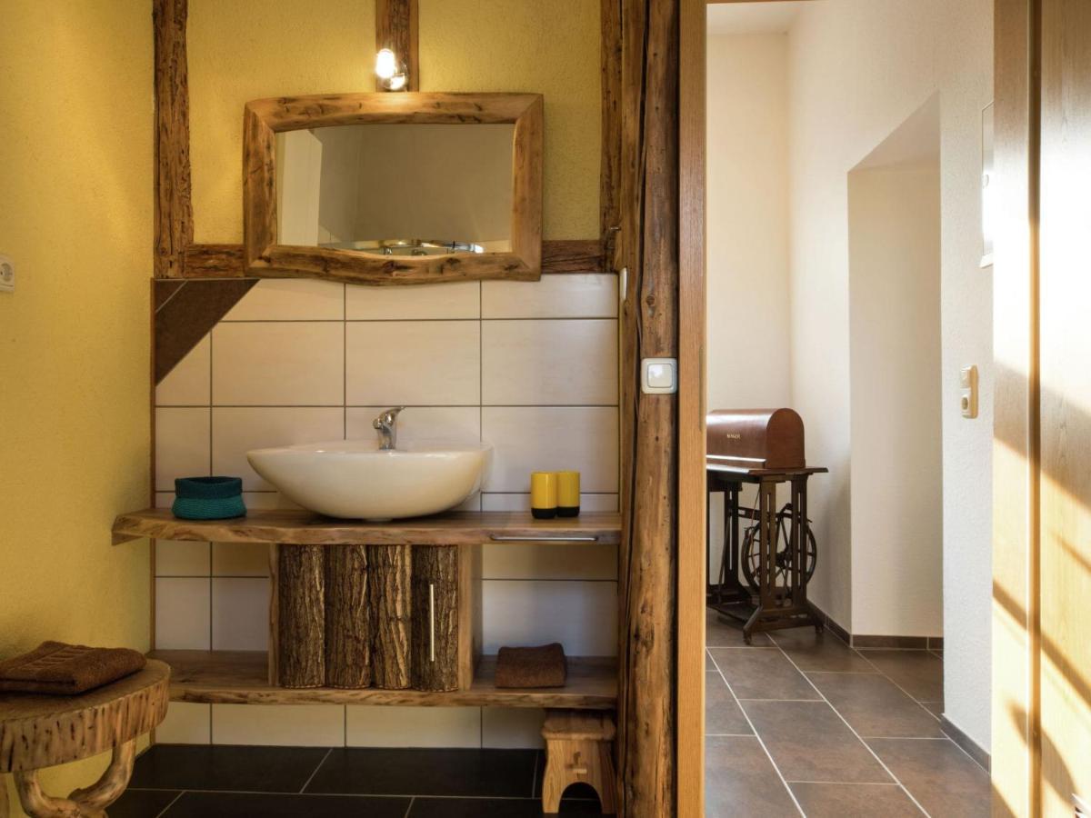 Spacious Apartment With Terrace Zur Forelle Ballenstedt Bagian luar foto